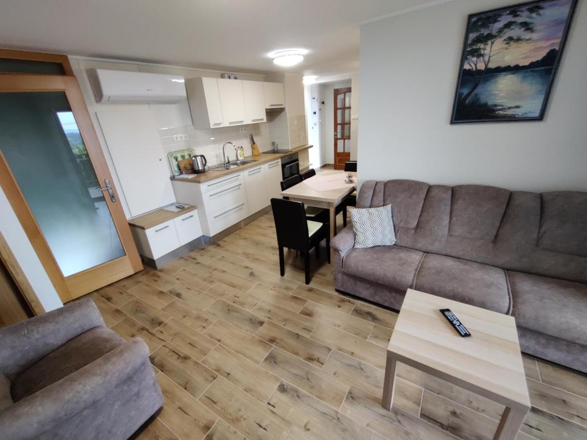 Bertalan Apartman Vonyarcvashegy Zewnętrze zdjęcie